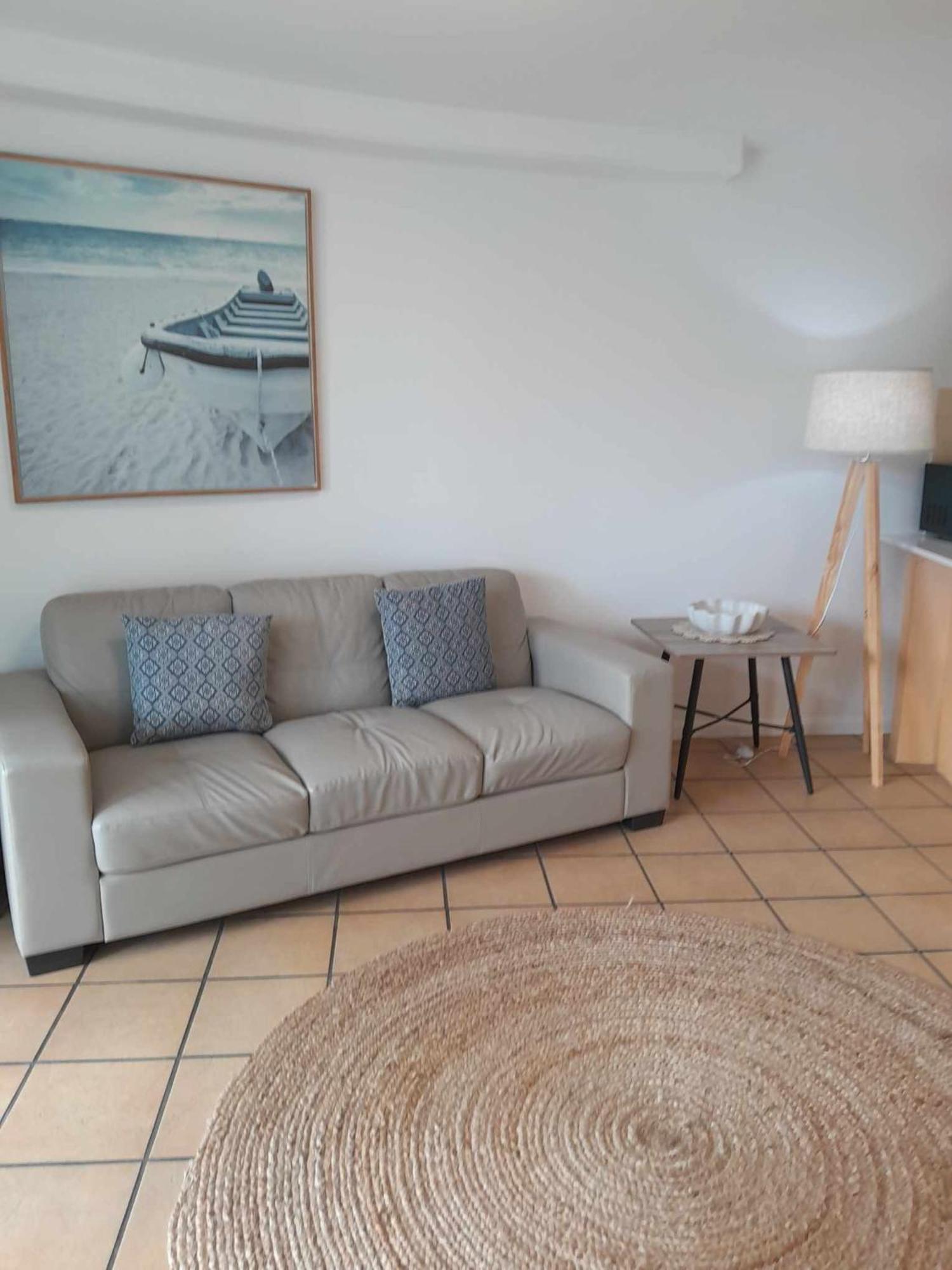 Grand Palais Beachside Resort Alexandra Headland Extérieur photo